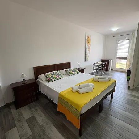 Il Palazzino Apartment *